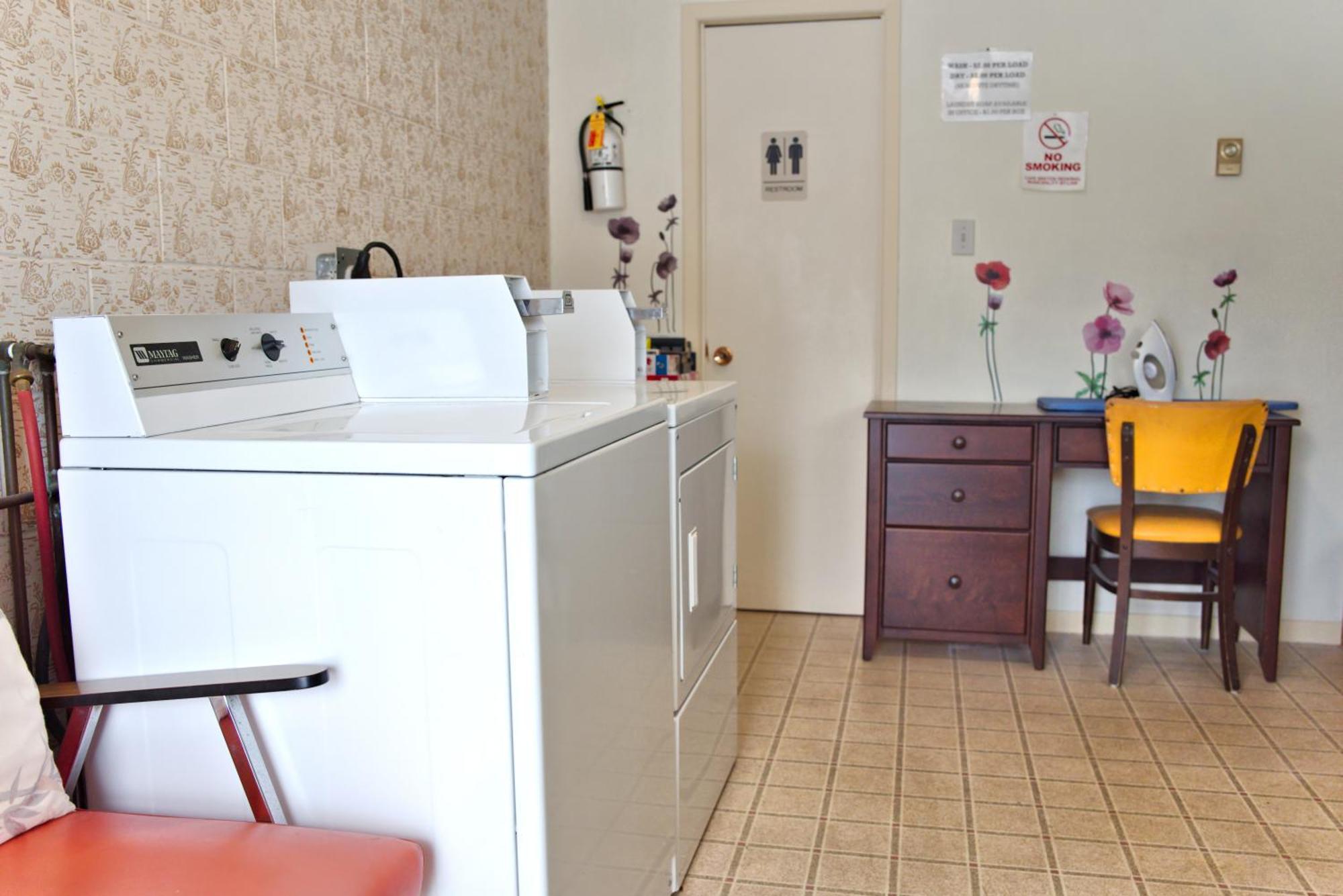 Jacques Cartier Motel Sydney Bagian luar foto
